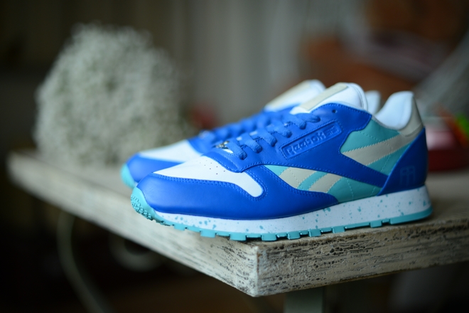 Size Magazine Reebok Classic Leather Galloping Horse 04