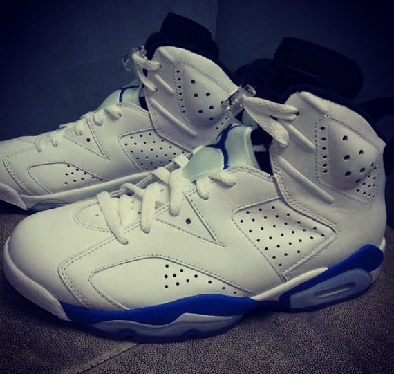 Sport Blue Jordans 4