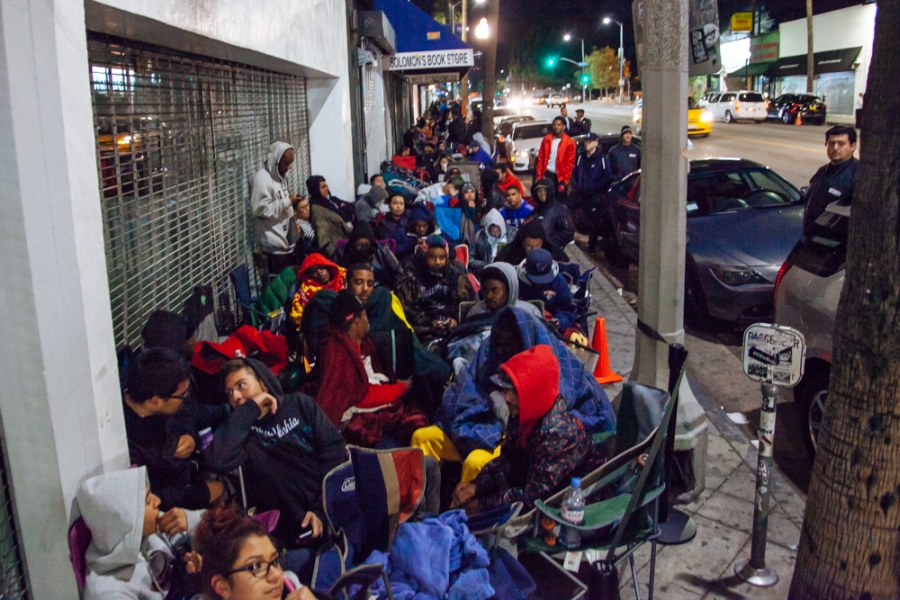 Supreme Foamposite Camp Out Line La 1