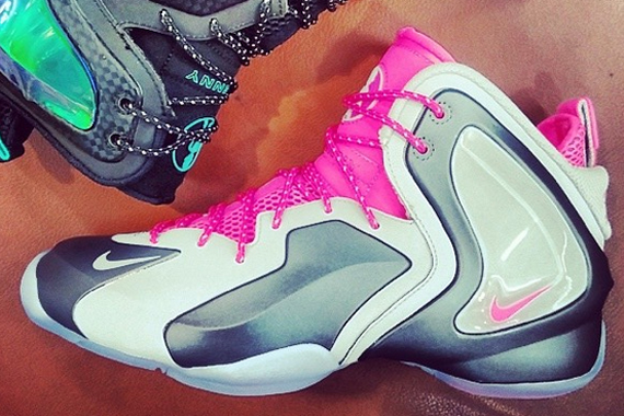 Nike Lil’ Penny Posite – Wolf Grey – Hyper Pink