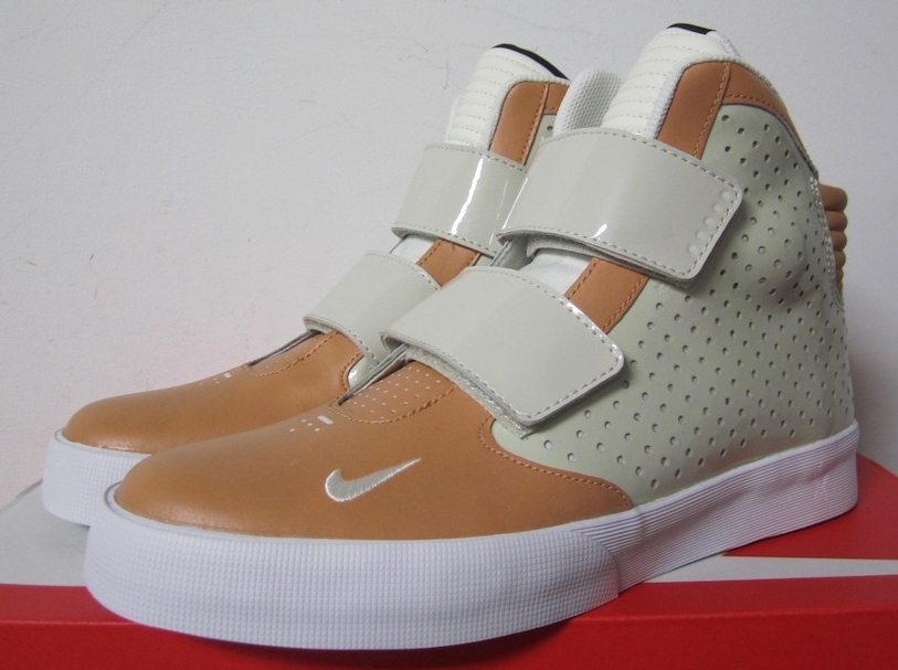 Nike Flystepper 2k3 "Light Cognac"