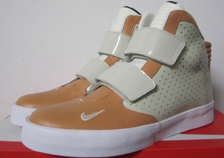 Nike Flystepper 2k3 “Light Cognac”