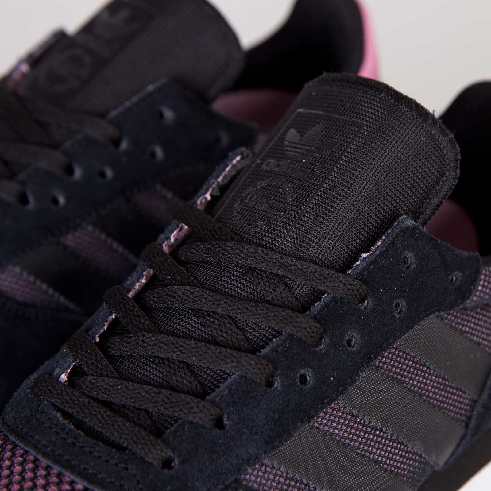 Adidas Originals Cntr Black Bloom 05