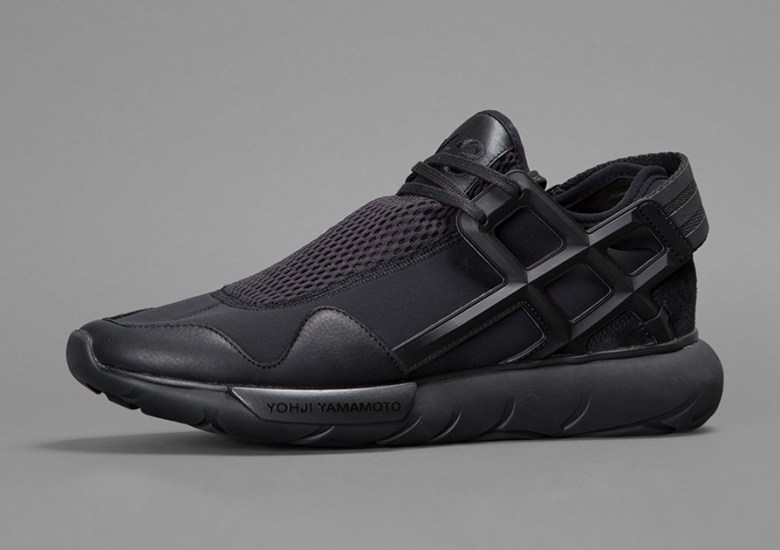 adidas Y-3 Qasa “Blackout”