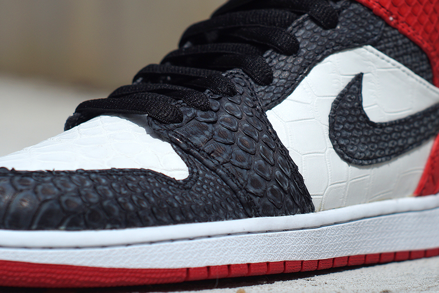 Air Jordan 1 Black Toe Python Alligator Jbf 1