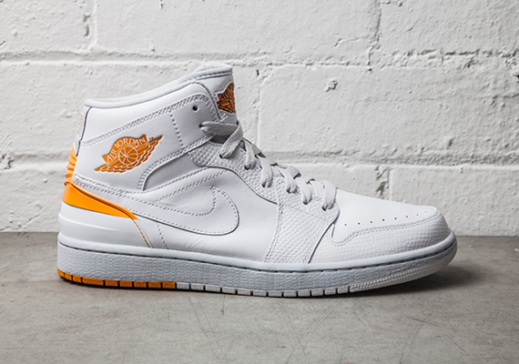 Air Jordan 1 Retro 86 Kumquat Pure Platinum