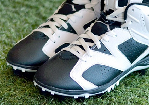 Air Jordan 6 Retro "Oreo" Cleats