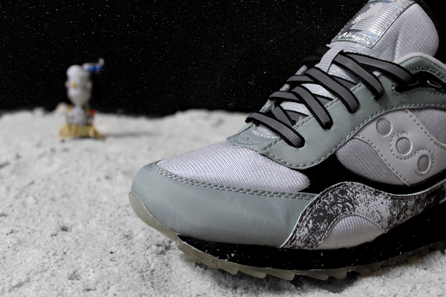 Extra Butter Saucony Moonwalker 10