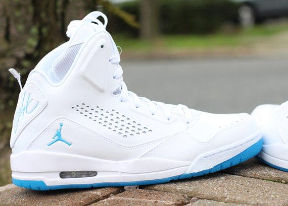 Jordan SC-3 - White - Blue