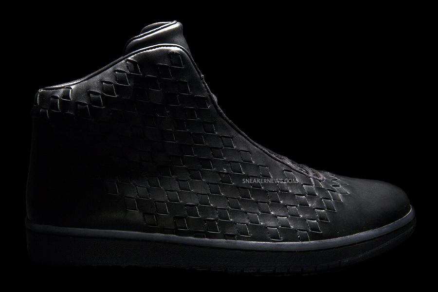 Jordan Shine Black 1