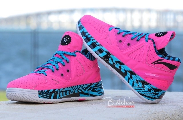 Li Ning Way Of Wade 2 Miami Vice 01