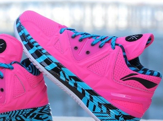 Li-Ning Way of Wade 2 Low "Miami Vice"