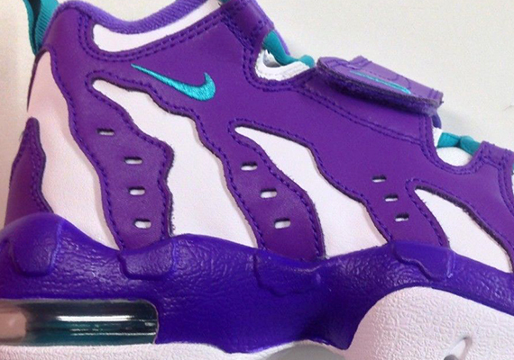 Nike Air DT Max '96 GS "Hornets"