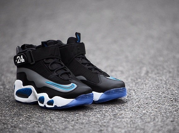 Nike Air Griffey Max 1 Cool Grey Black Photo Blue White 01