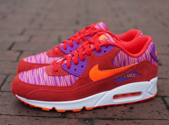 Nike Air Max 90 Essential Light Crimson Laser Purple Total Orange 06