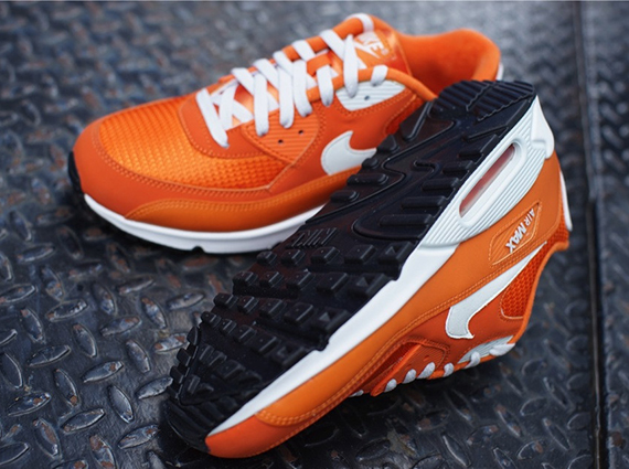 Nike Air Max 90 Essential Solar Orange 2