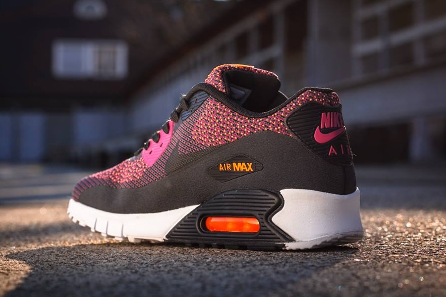 Nike Air Max 90 Jacquard Bright Magenta Black Total Orange 02