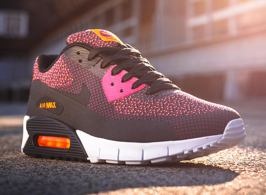 Nike Air Max 90 Jacquard Bright Magenta Black Total Orange