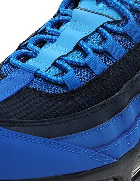 Nike Air Max 95 Vivid Blue Military Blue 04