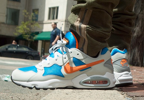 Nike Air Max Triax '94 - Sail - Blue - Orange