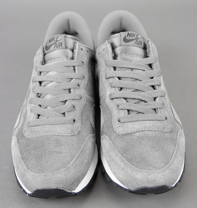 Nike Air Pegasus 83 Mercury Grey 03