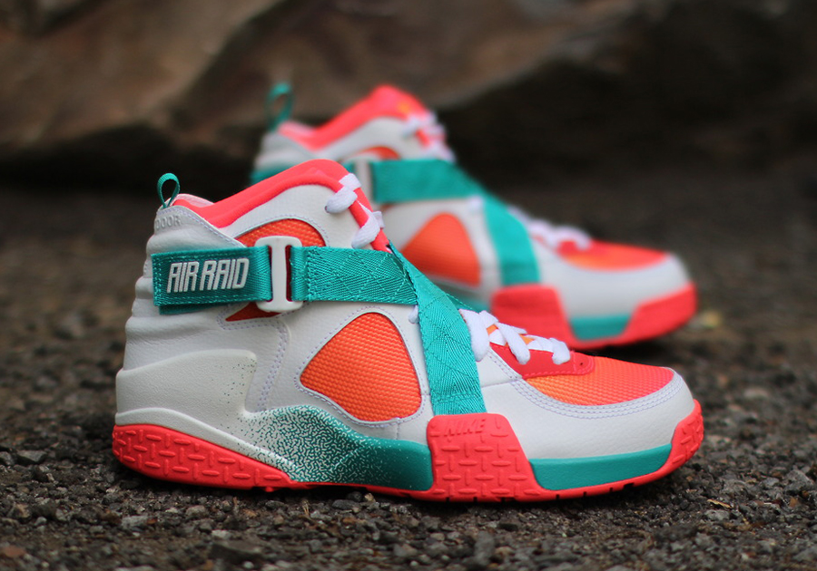 Nike Air Raid BRZ – Atomic Mango – Turbo Green | Available