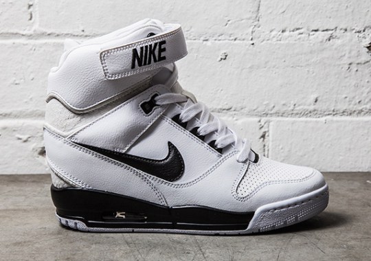 Nike Air Revolution Sky Hi – White – Black