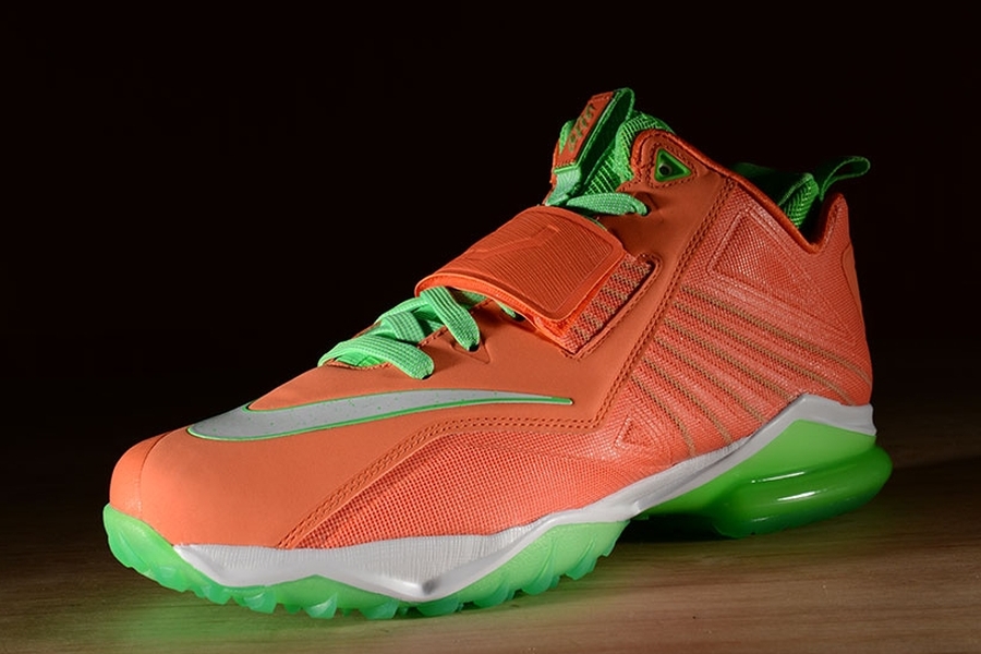 Nike Cj Trainer 2 Turf Orange White Poison Green 05