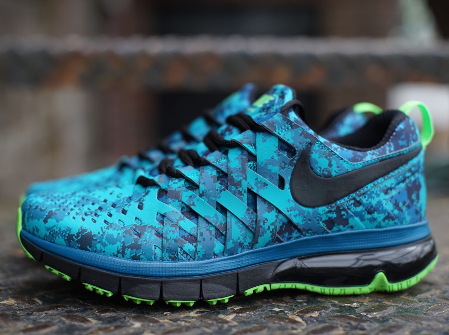 Nike Fingertrap Max - Turbo Green - Obsidian - Electric Green