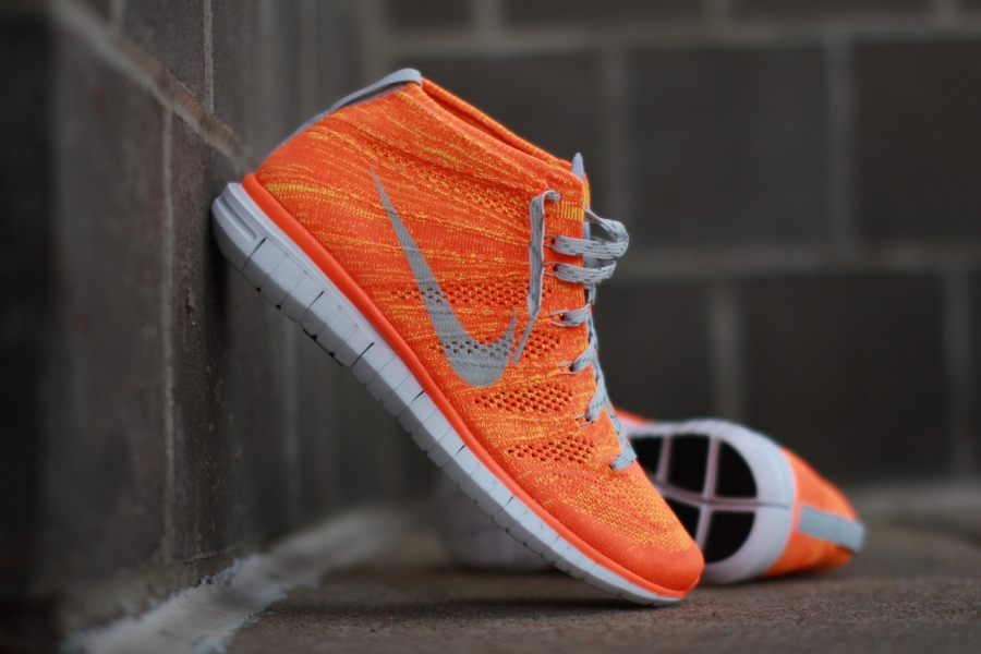 Nike Free Flyknit Chukka Total Orange 02