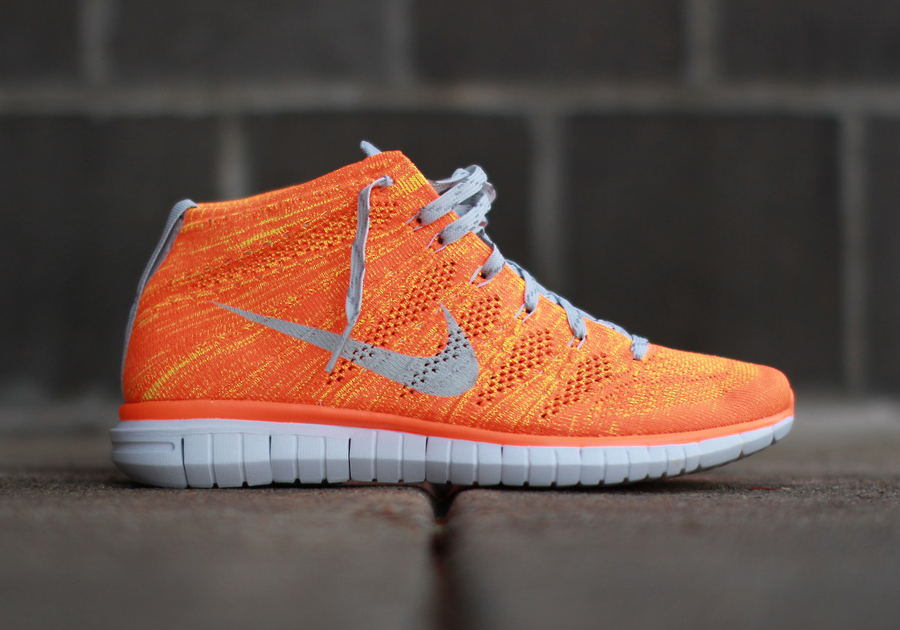 Nike Free Flyknit Chukka Total Orange