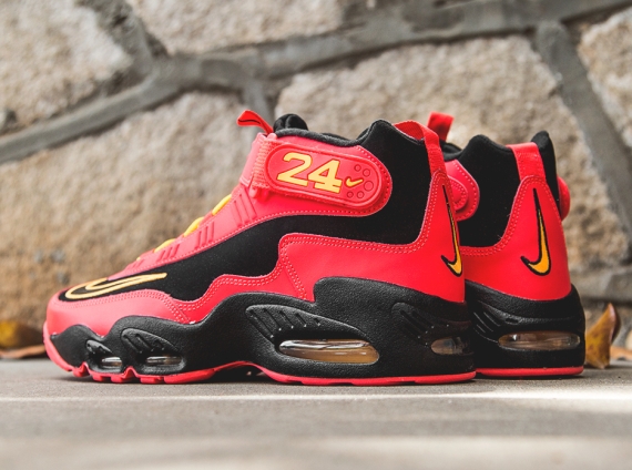 Nike Air Griffey Max 1 "Laser Crimson" - Release Date