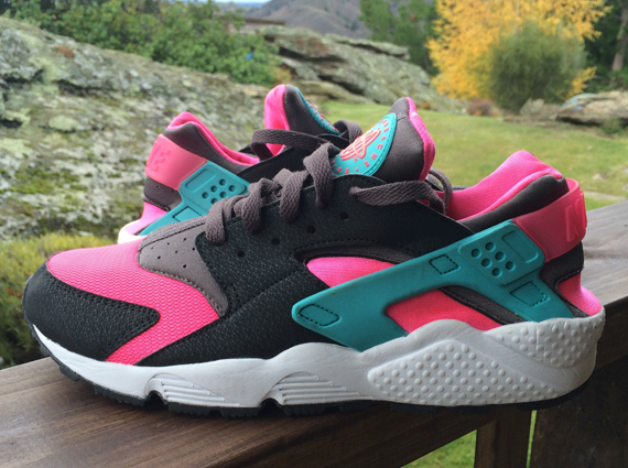 Nike Air Huarache “Hyper Pink” Sample