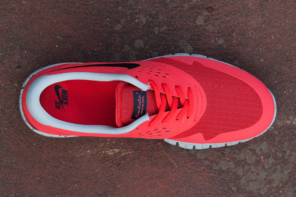 Nike Koston 2 Max Laser Crimson 02