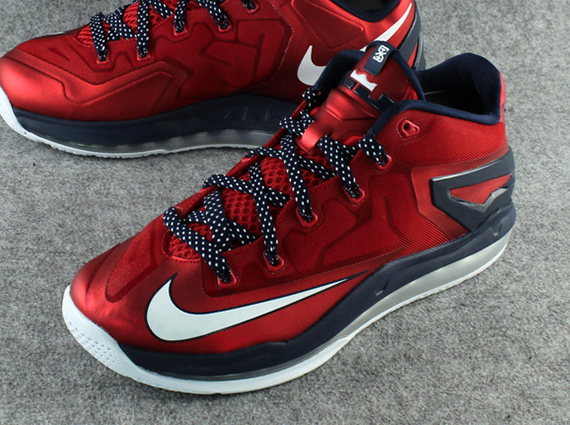 Nike Lebron 11 Low University Red Dark Obsidian White