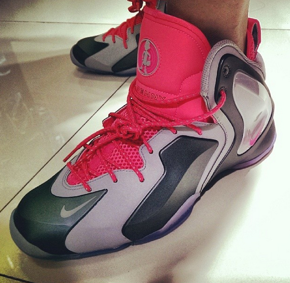 Nike Lil Penny Posite Wolf Grey Hyper Pink