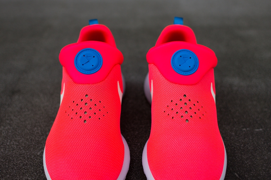 Nike Roshe Run Slip On Laser Crimson 02