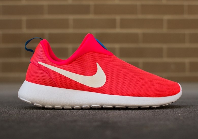 Nike Roshe Run Slip-On “Laser Crimson”