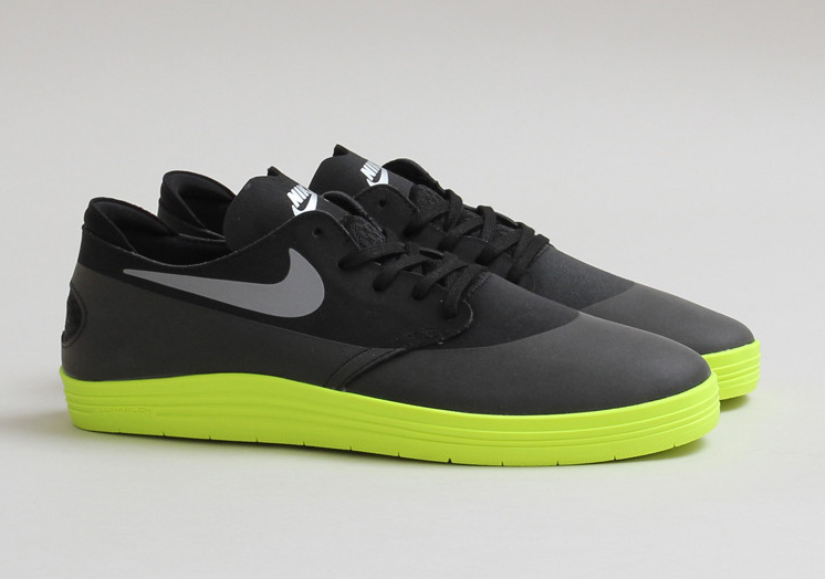 Nike SB Lunar One Shot – Black – Reflective Silver – Volt