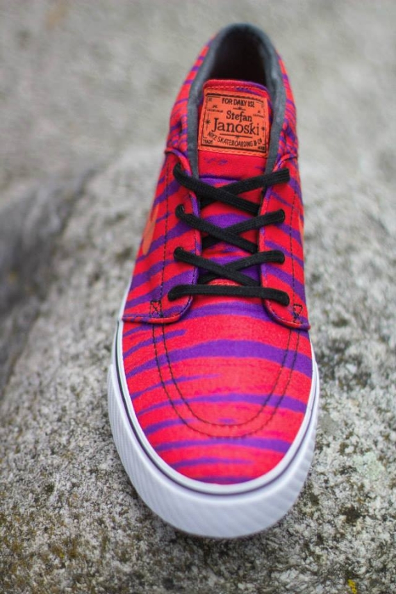 Nike Sb Stefan Janoski Mid Tiger Laser Crimson Purple Venom 02