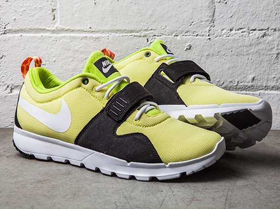 Nike SB Trainerendor SE “Sonic Yellow”