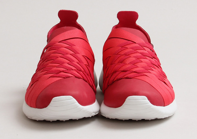 Nike Wmns Roshe Run Woven 2 Legion Red Black 03