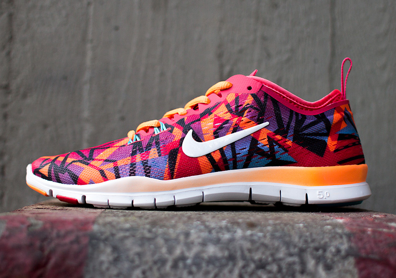 Nike WMNS Free TR Fit 5.0 - Red - Orange