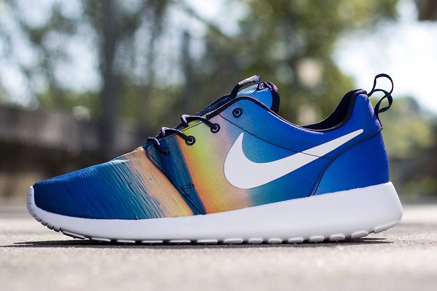 Sunrise Nike Roshe 02