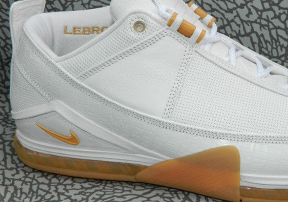 White Gum Lebron 2