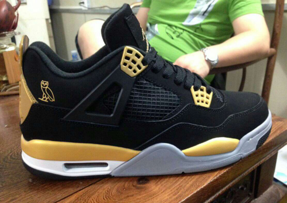 Air Jordan 4 Retro Ovo