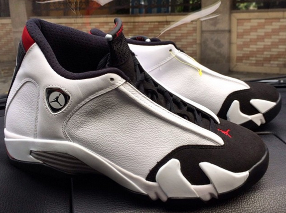 Black Toe Jordan 14