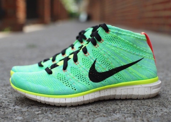 Free Flyknit Chukka Magista