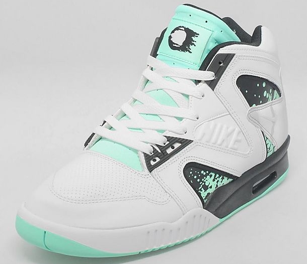 Green Glow Nike Air Tech Challenge Agassi Hybrid 01
