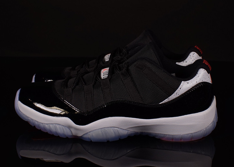 Air Jordan 11 Low "Infrared 23" - Release Reminder